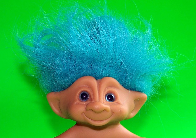 Troll Simle “Troll Lege” and the Virtue of Online Mercy – Daily Theology
